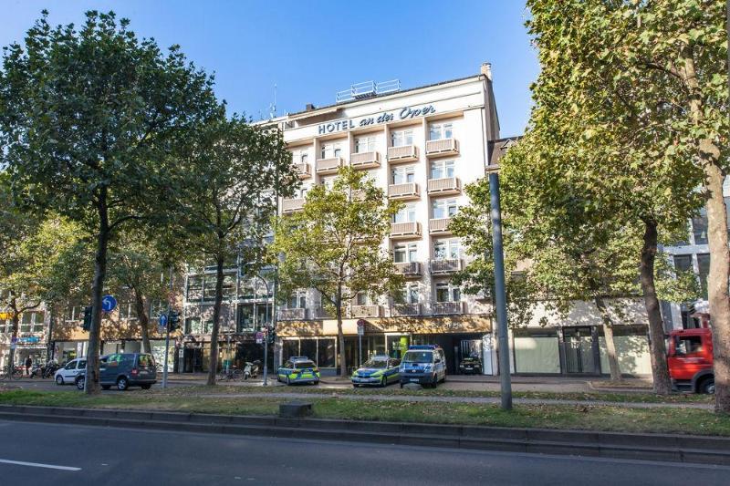 Hotel An Der Oper Düsseldorf Exterior foto
